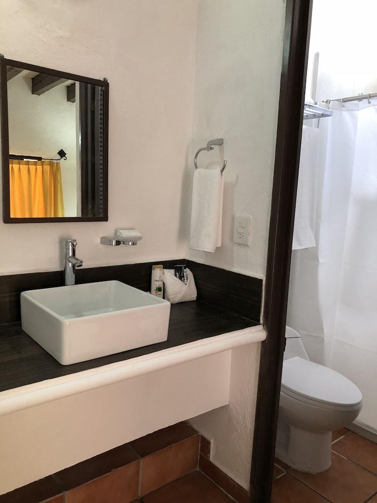 Antigua 3*