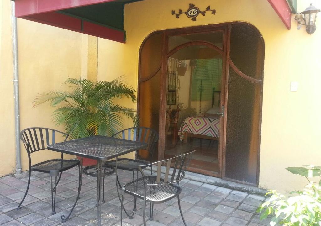 Antigua Hotel 3*